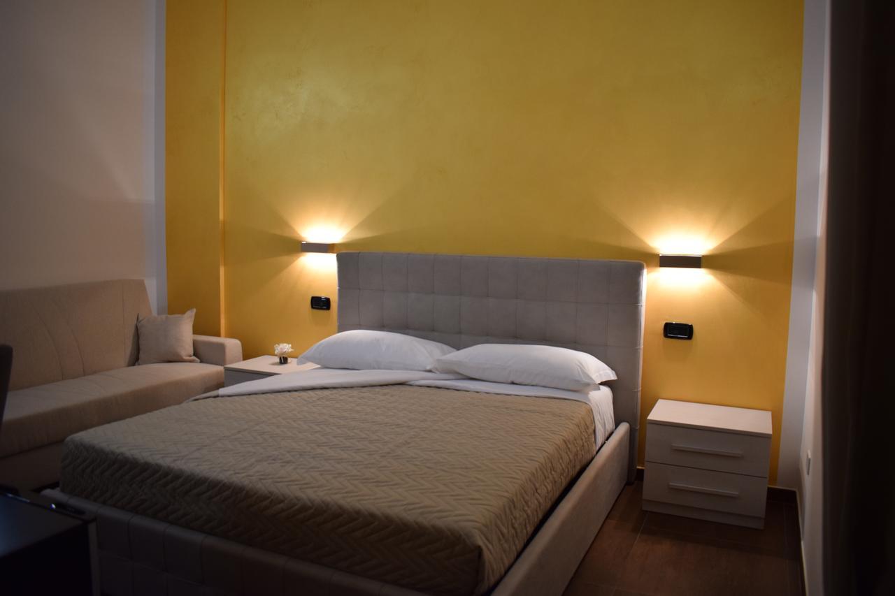 Corallo Rooms Salerno Eksteriør billede